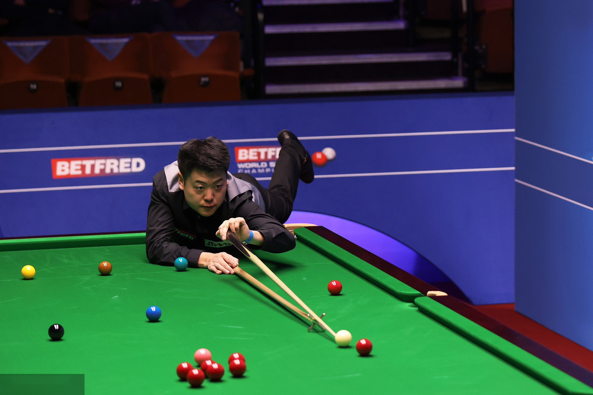 一个值得庆 一个值得庆