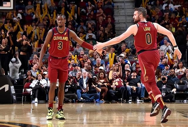 海外球队报 海外球队报